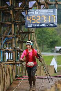 BIB: 1905
                            <button type="button" onclick="openModal(13470418)" class="btn btn-primary btn-sm float-right btn-popup" data-toggle="modal" data-target=".modal-high-quality">
                        <i class="fas fa-shopping-cart"></i> Add to Cart
                    </button>
                                            <button type="button" onclick="isThisMe(13470418, true)" class="btn btn-success btn-sm float-right btn-popup btn-isme hidden" data-toggle="tooltip" data-placement="bottom" title="นี่คือรูปของคุณใช่ไหม คลิกที่นี่เพื่อเอาเข้าอัลบั้ม">
                        <i class="fas fa-plus"></i> Add to album
                    </button>
                    <button type="button" onclick="isThisMe(13470418, false)" class="btn btn-warning btn-sm float-right btn-popup btn-isnotme hidden">
                        <i class="fas fa-ban"></i> Remove from album
                    </button>